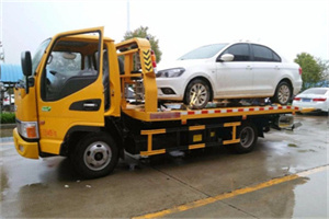 阳西附近拖车救援24小时服务热线